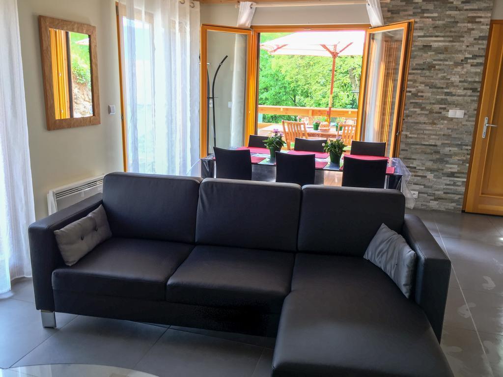Le Chalet La Cigogne Et Le Chamois マンステール エクステリア 写真